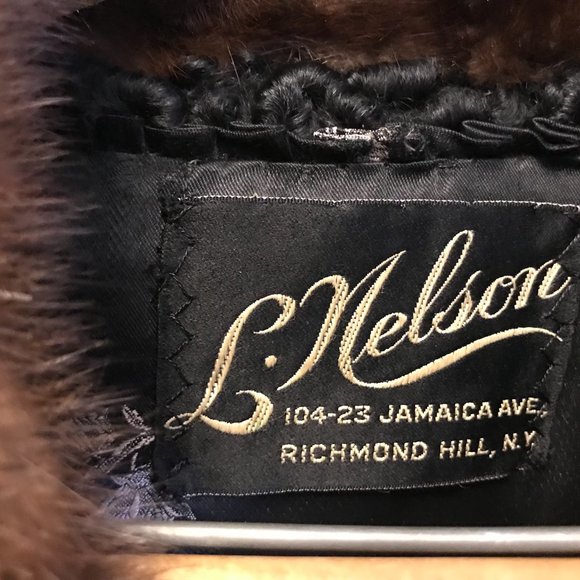 Vintage - Black Mongolian Lamb with Mink Collar - Picture 3 of 6